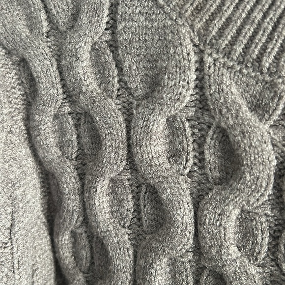 By Anthropologie Cropped Cable-Knit Sweater SZ XS Gray Mock Neck Full Sleeve - Picture 8 of 12